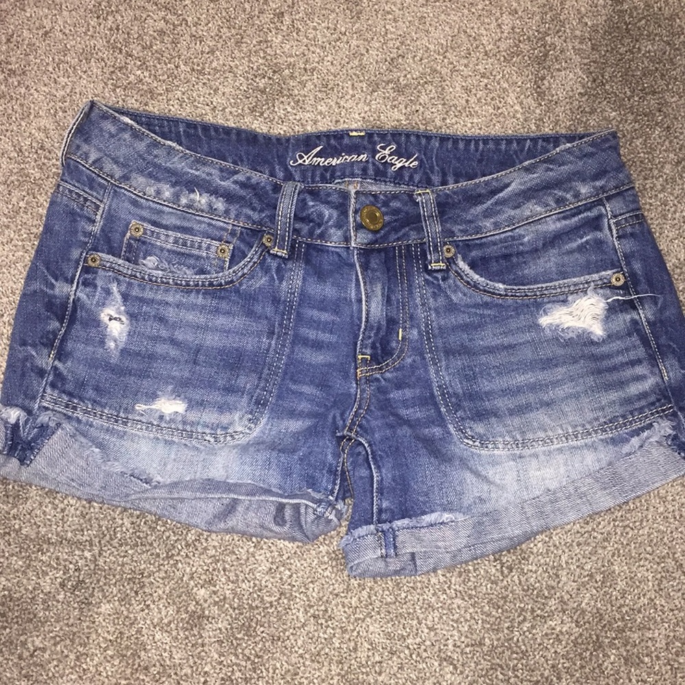American Eagle distressed shorts